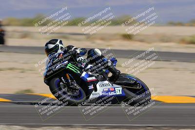 media/Oct-08-2022-SoCal Trackdays (Sat) [[1fc3beec89]]/Turn 16 (125pm)/